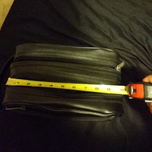 Kenneth Cole Leather Travel Bag